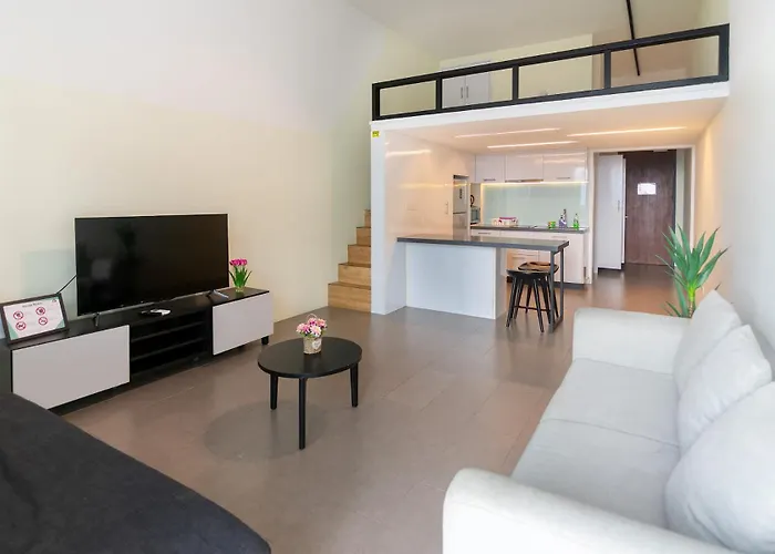 A Lovely High-Floor Loft At Est Brickfields